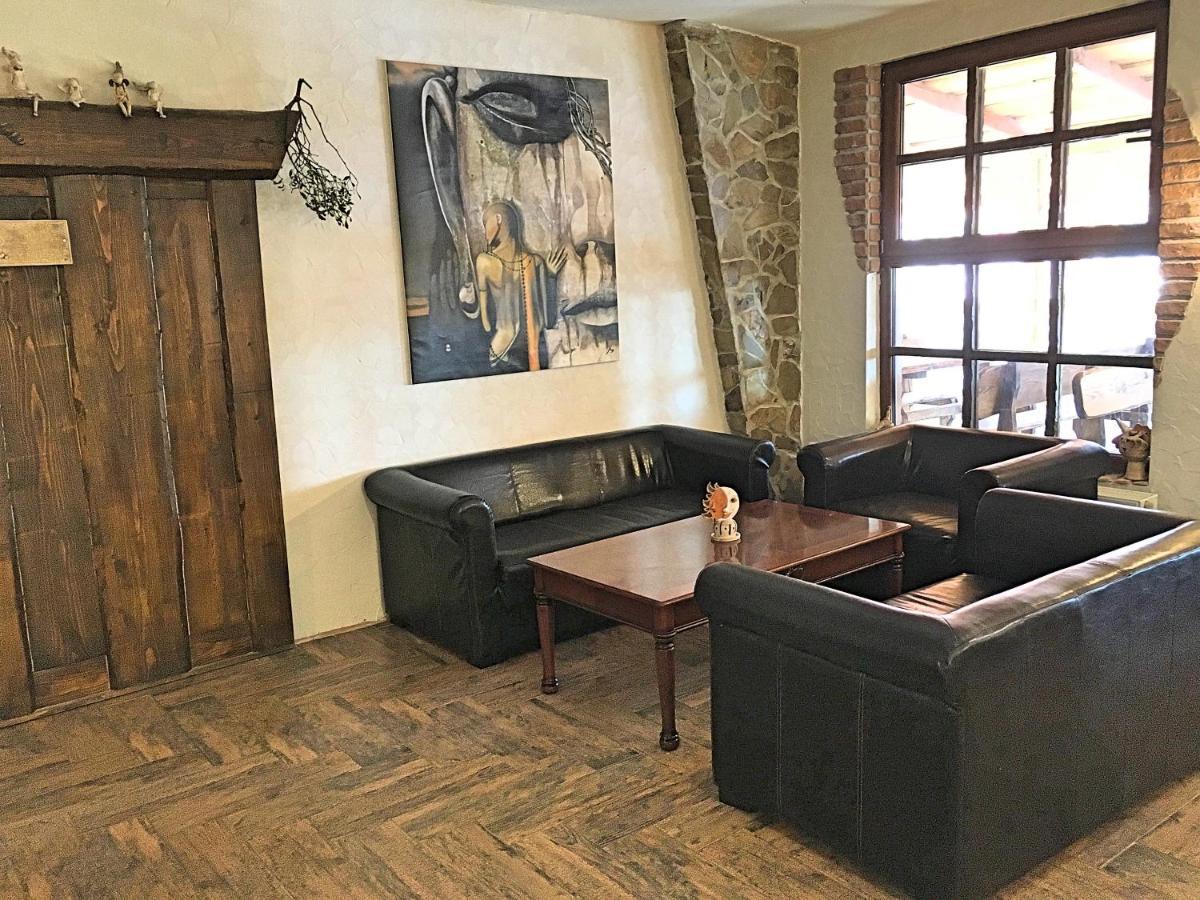 Penzion Turista Banska Stiavnica Luaran gambar