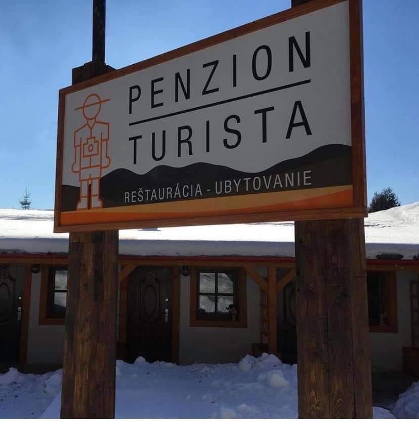 Penzion Turista Banska Stiavnica Luaran gambar